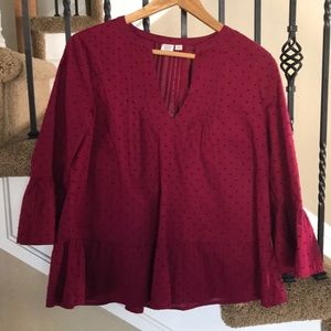 Worn once bell sleeve top!